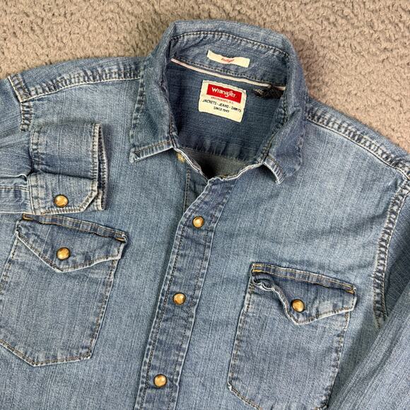 Wrangler Shirt Mens Small Blue Denim Pearl Snap Western Cowboy Work Flap Pockets - Picture 1 of 8